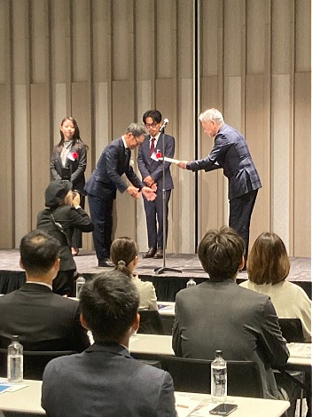 授賞の瞬間！！